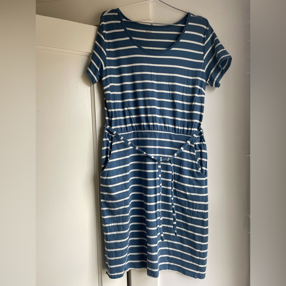 Pact Organic XL blue with white stripes tshirt dress with pockets and sash
